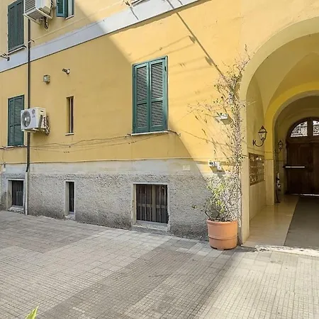 Ht Mama Bilo Vatican Area