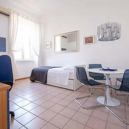 Ht Mama Bilo Vatican Area Appartement *