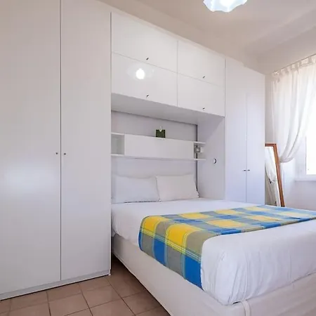 Ht Mama Bilo Vatican Area *