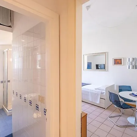 Ht Mama Bilo Vatican Area * Rome