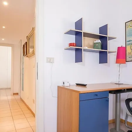 Ht Mama Bilo Vatican Area